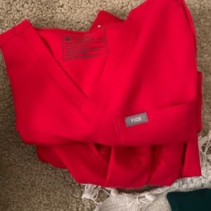 Figs. Xtra small top and Xsmal PETITE bottoms Zamora